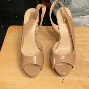 Jessica Simpson, Size 11M, Tan color.❤️
